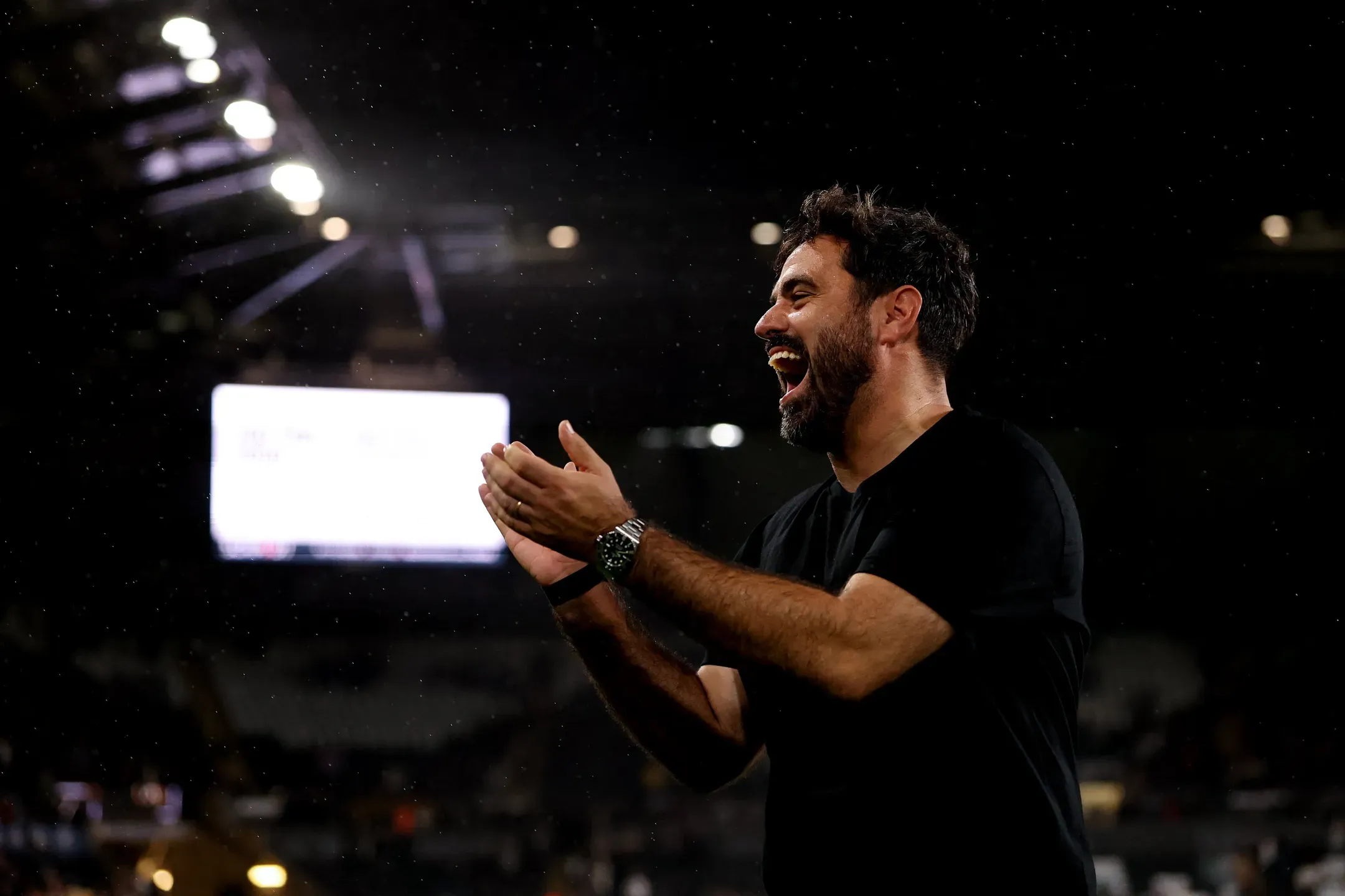 Português na liderança do Championship